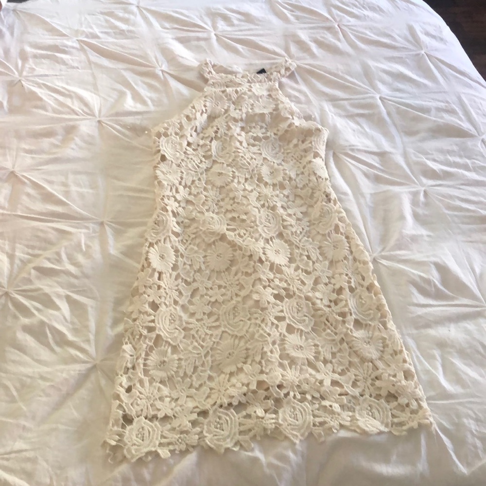 Off-white laced halter-style dress